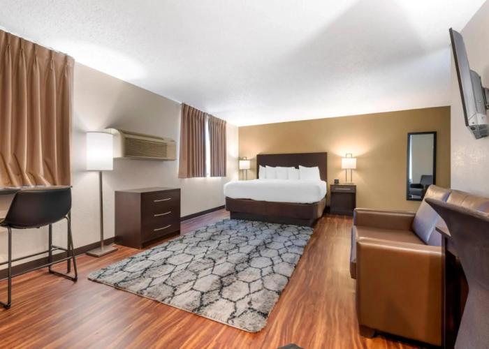 Harmony Inn & Suites