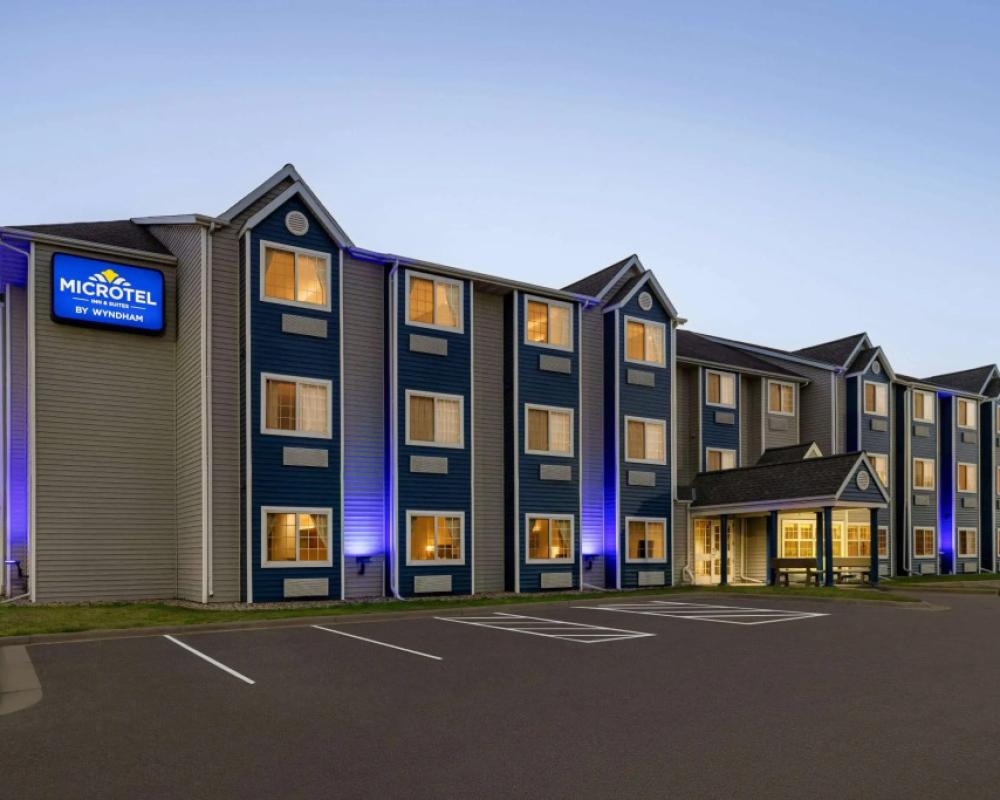 Microtel Inn & Suites by Wyndham New Ulm