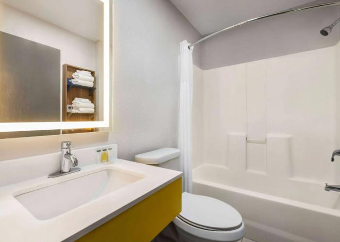 Microtel Inn & Suites by Wyndham New Ulm