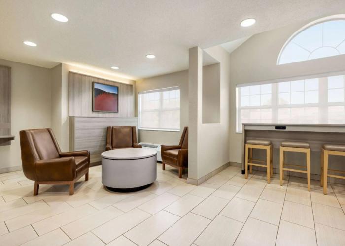 Microtel Inn & Suites by Wyndham New Ulm