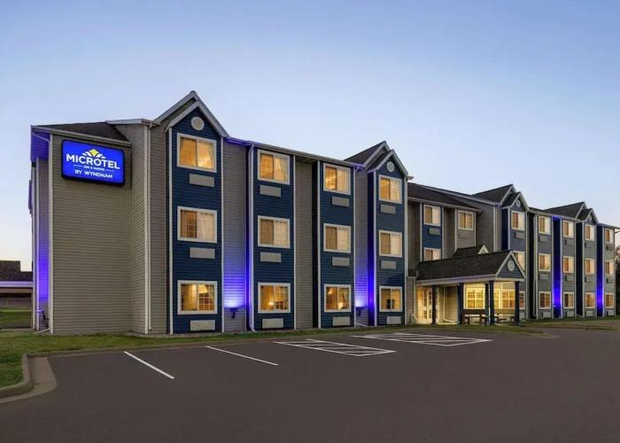 Microtel Inn & Suites New Ulm