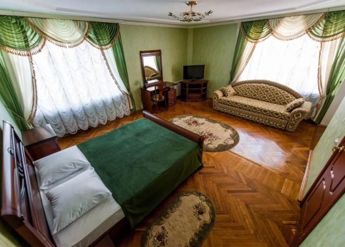 Hotel Bed and Breakfast