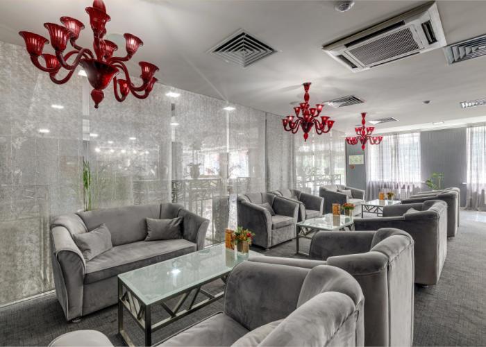 Avrora Hotel