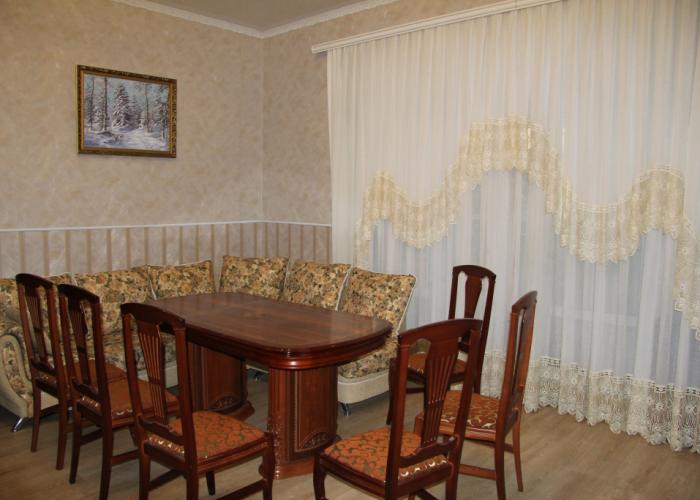 Krutoj Log Guest House