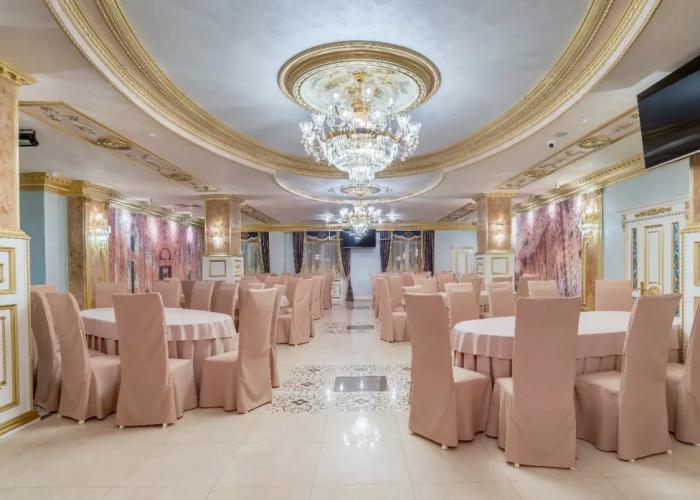 Dinastiya Hotel