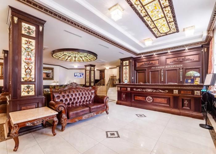 Dinastiya Hotel