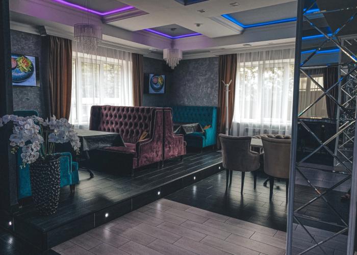 Oscar Hotel