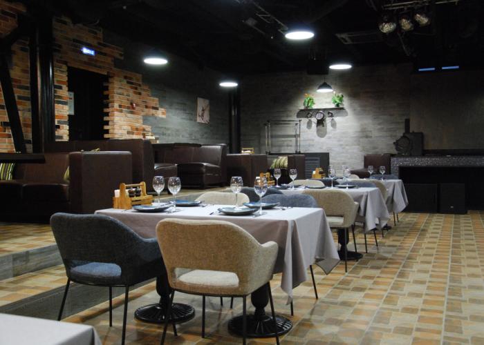Dajmond Lugovaya Hotel