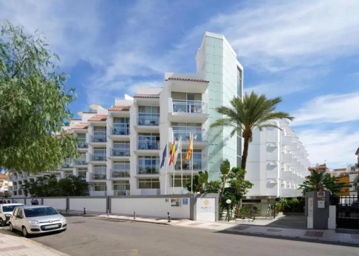 AluaSun Lago Rojo - Adults Recommended Hotel