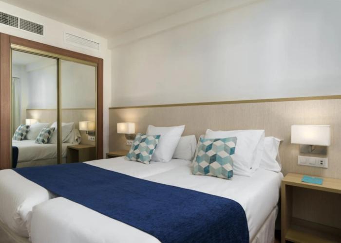 Hotel Costa Málaga (Adutls Recommended) by Pierre & Vacances