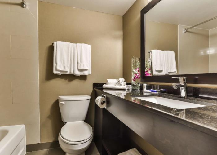 Best Western Plus Leamington Hotel & Conference Centre