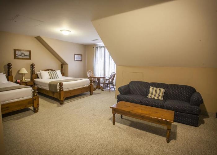 Seacliffe Inn