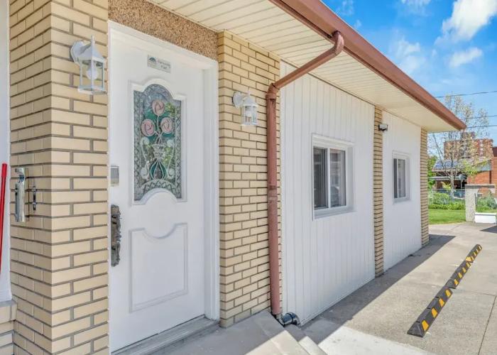 Parkside Flat #5 - Seacliff Beach Suites