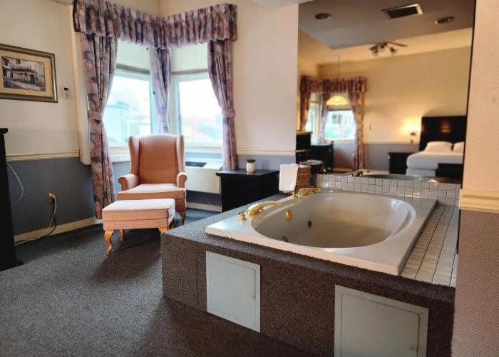 The Steveston Cafe & Hotel