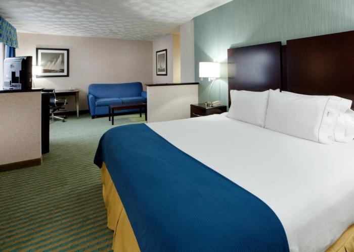 Holiday Inn Express and Suites by IHG