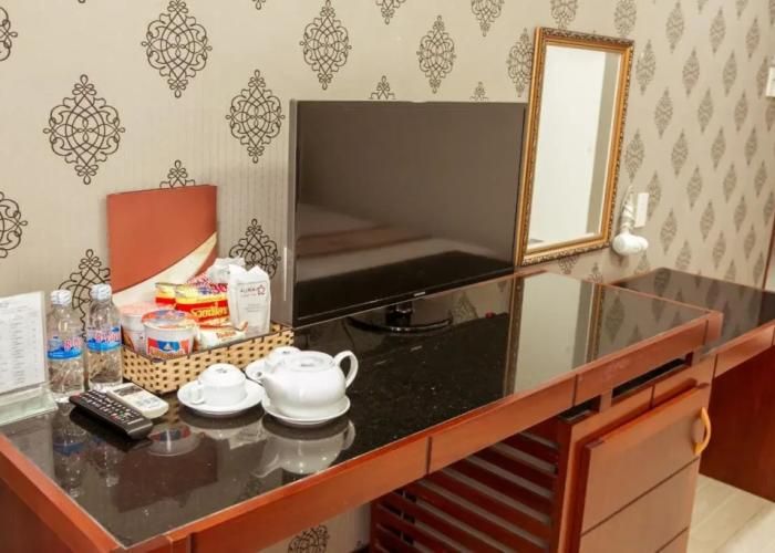 Aura Hotel