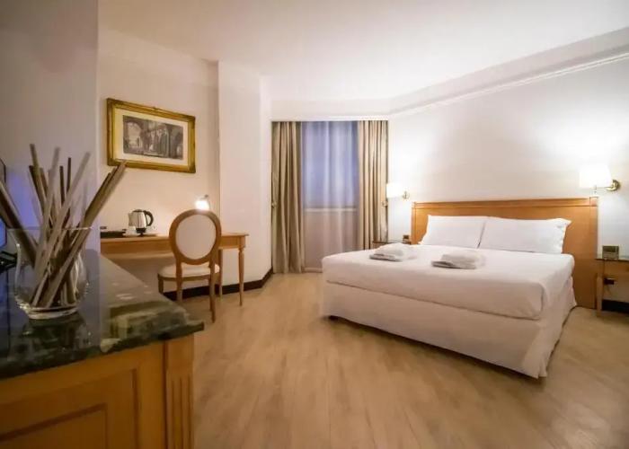 SHG Hotel De La Ville