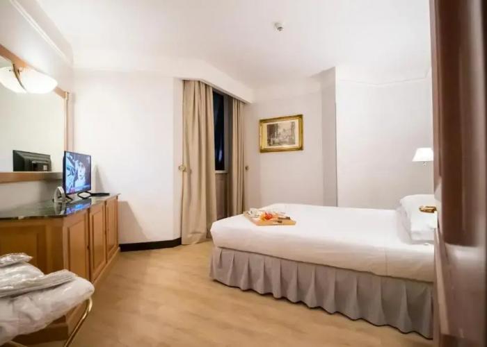 SHG Hotel De La Ville