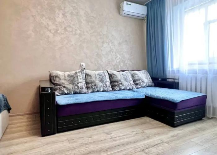 Ekonom na Entuziastov 48 Flat