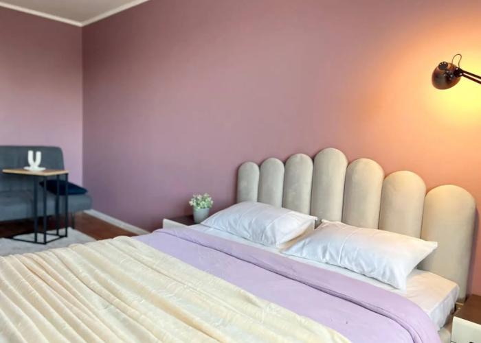 V Tsentre S Vidom Na Gorod Flat