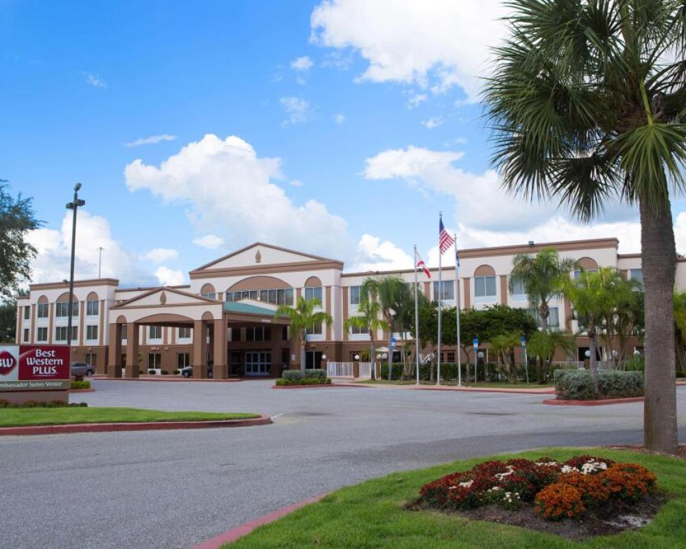 Best Western Plus Ambassador Suites Venice