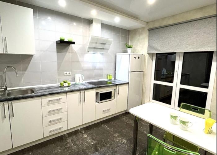 1-Komnatnaya Nedaleko Ot Tsentra Apartments