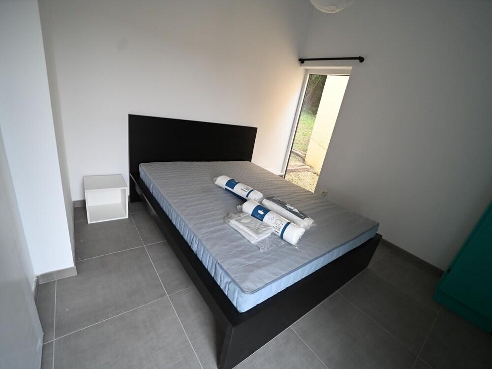 Comfortable Bungalow Near Lake Rabais