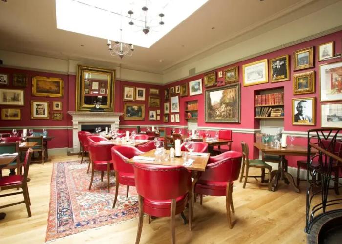 Crown Hotel
