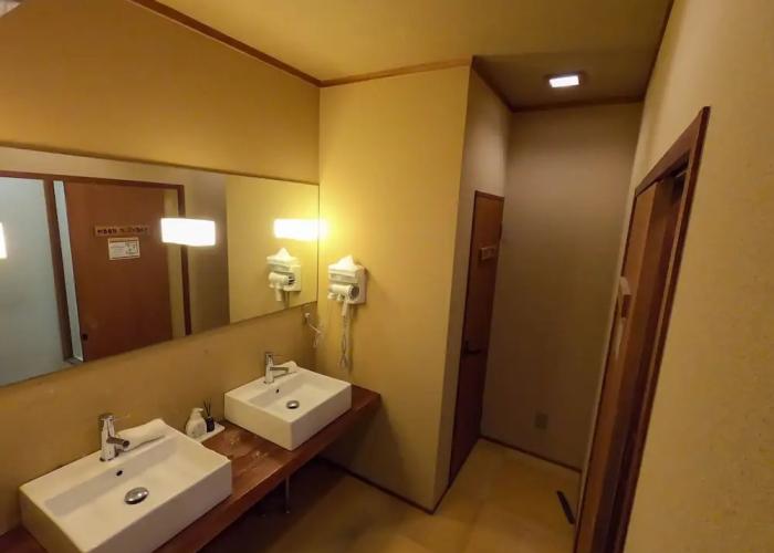 Miyagawacho Hanakanzashi- Hostel