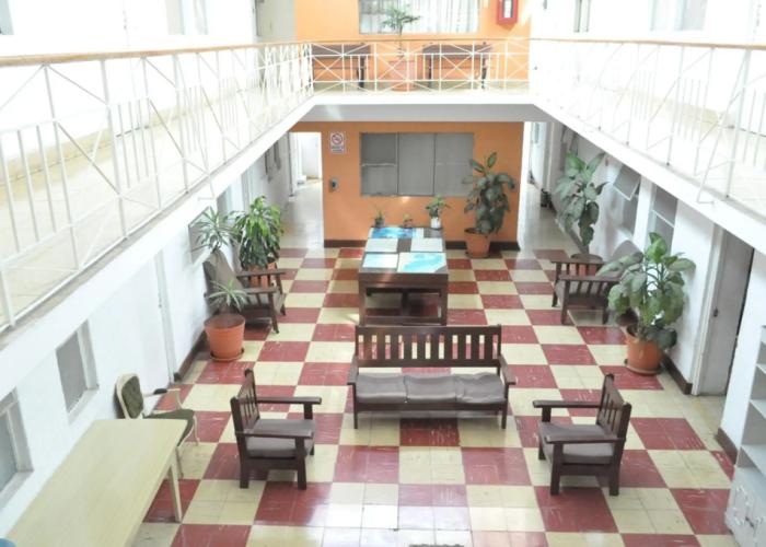 Hotel Metropolitan I