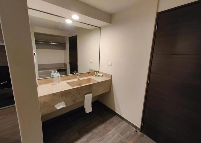 Kasa Hotel & Suites