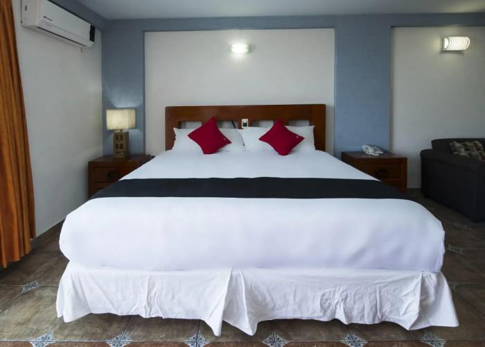 Hotel Suites de Reyes