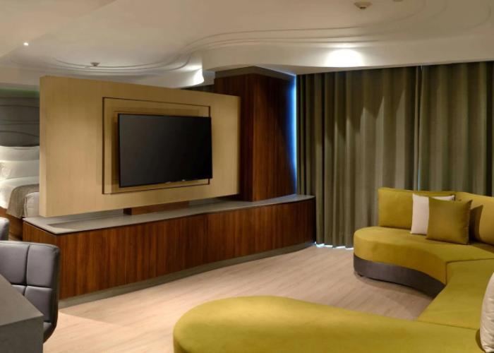 HS HOTSSON Hotel Irapuato