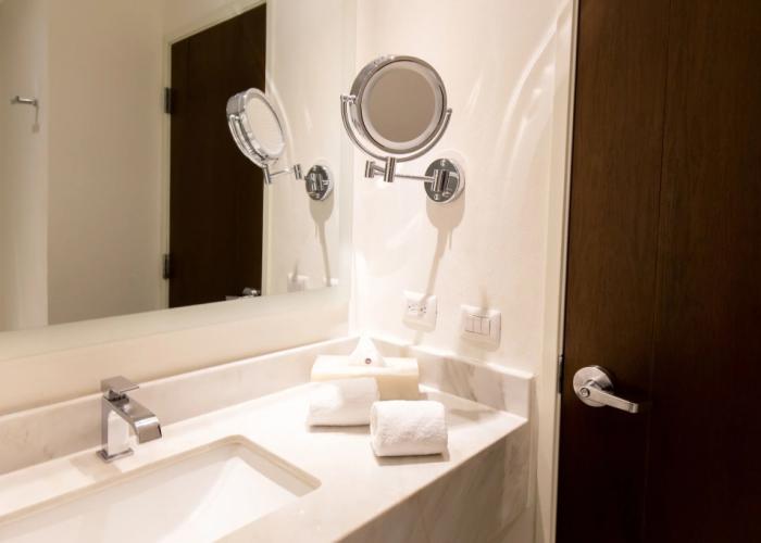 HS HOTSSON Hotel Irapuato