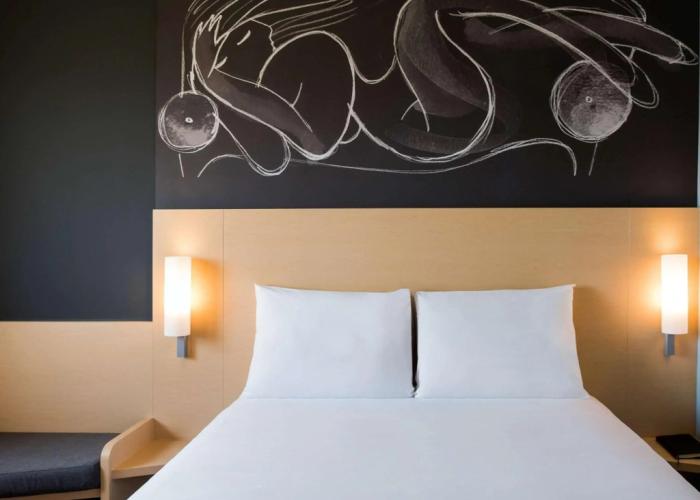 ibis Irapuato