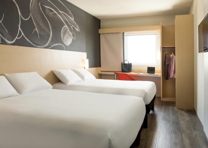 ibis Irapuato