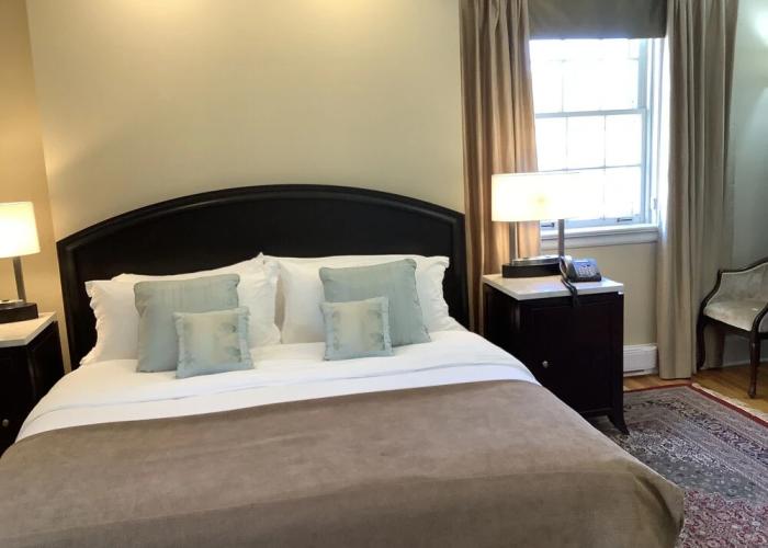 Manoir Chamberland (Adults Only, No Pets)