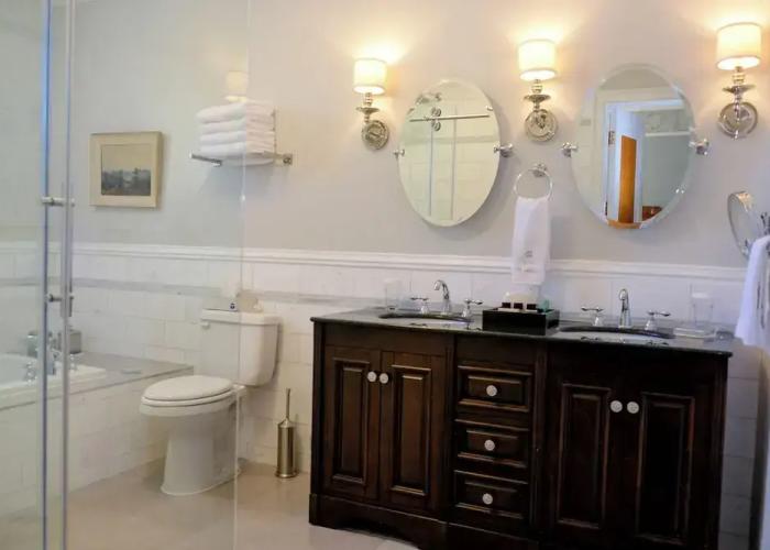 Manoir Chamberland (Adults Only, No Pets)