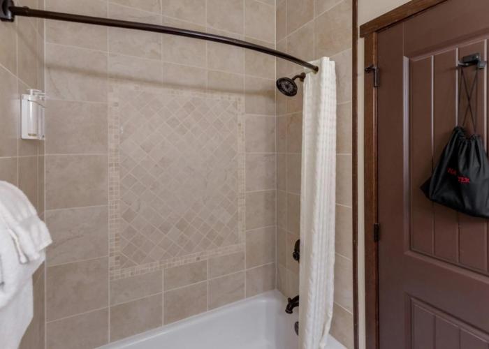 Chase On The Lake Resort Hotel