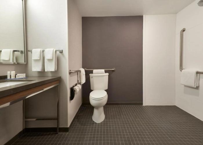 Courtyard by Marriott Toronto Markham