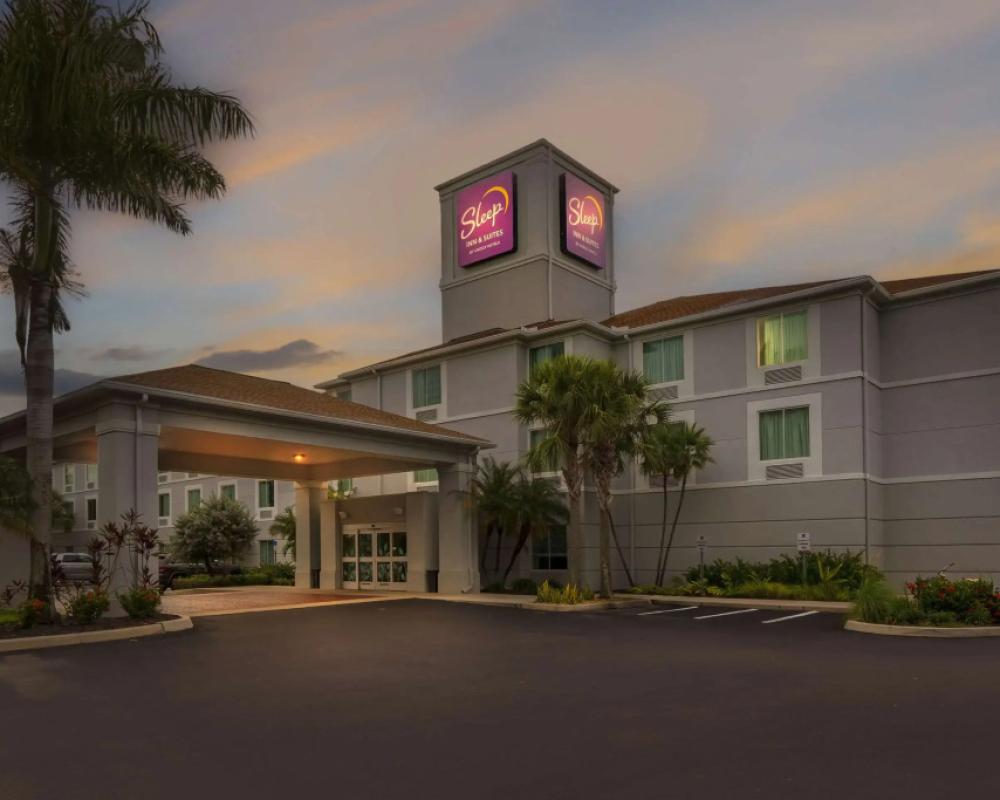 Sleep Inn & Suites Port Charlotte - Punta Gorda