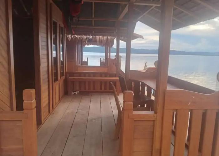 Sunset Homestay Arborek