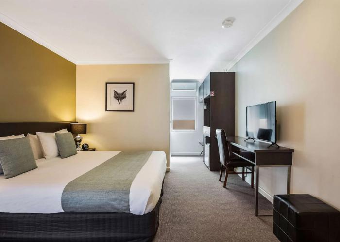 Comfort Inn Western