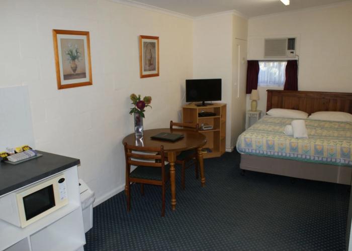 Warrnambool Motel and Holiday Park