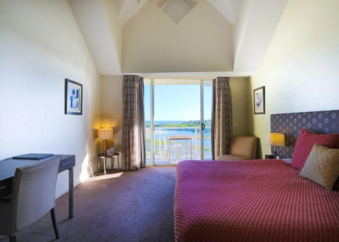 Lady Bay Resort