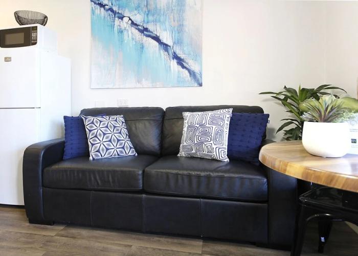 Apartments 521