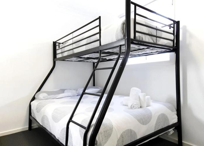 Apartments 521