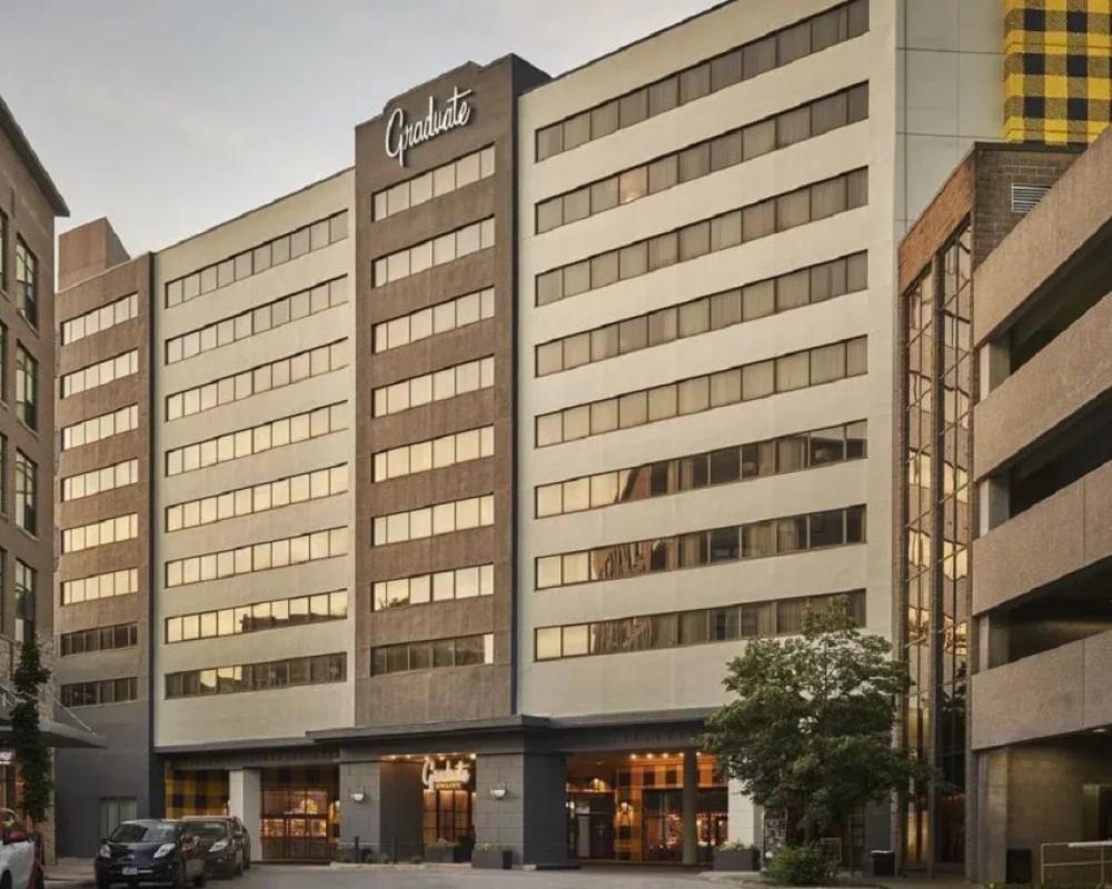 Graduate by Hilton Iowa City Hotel