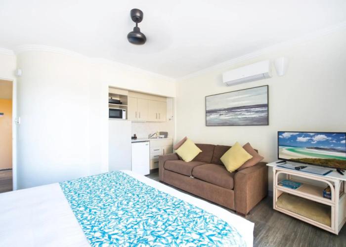 Coral Sea Vista Apartments