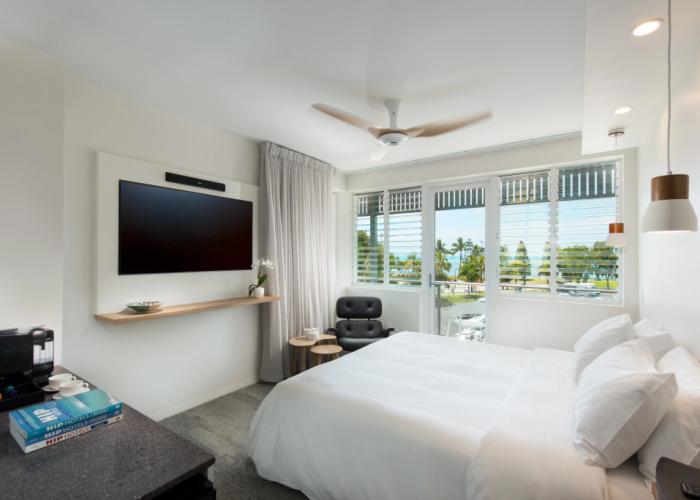 Heart Hotel and Gallery Whitsundays